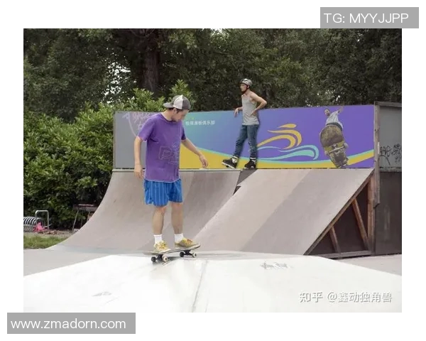 广州滑板队在极限运动会中以84分稳居积分榜首位